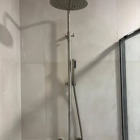 Апартаменты Rookiec Two Bedroom Peaceful Location Old Town Ac