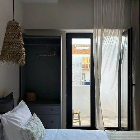 Apartment Rookiec Two Bedroom Peaceful Location Old Town Ac Cascais